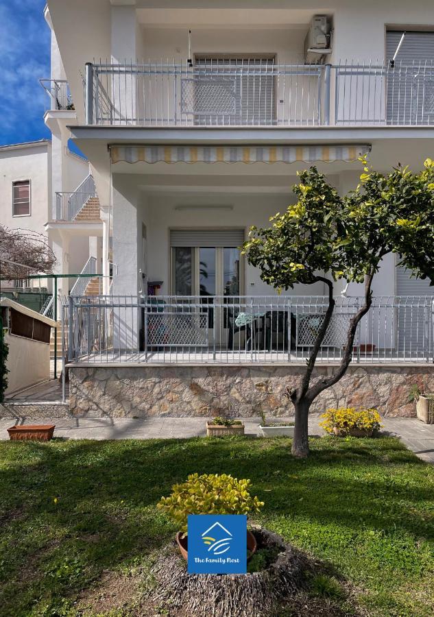 Appartamento The Family Nest - Casa Eva Manfredonia Esterno foto